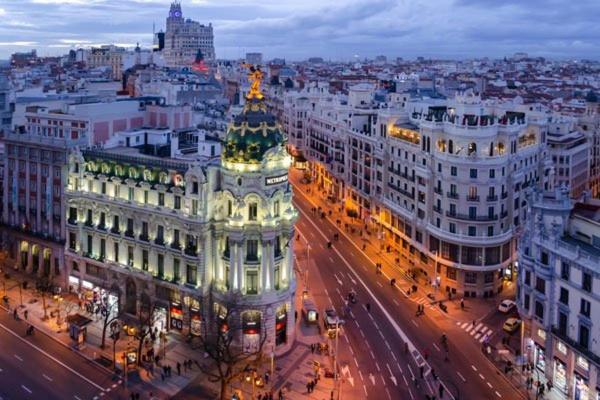 Precioso Cerca Tetuan - Apartamento Plaza Castilla Madrid Eksteriør billede